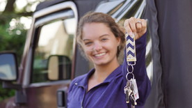 Commuter student shows off car keys.  (photo: Kayley Robinson)
